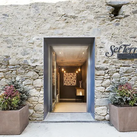 Set Terres - La De - Adults Only Llivia